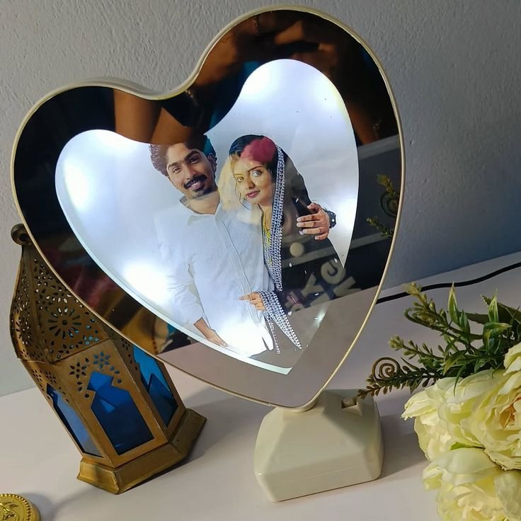 مرايا سحريه